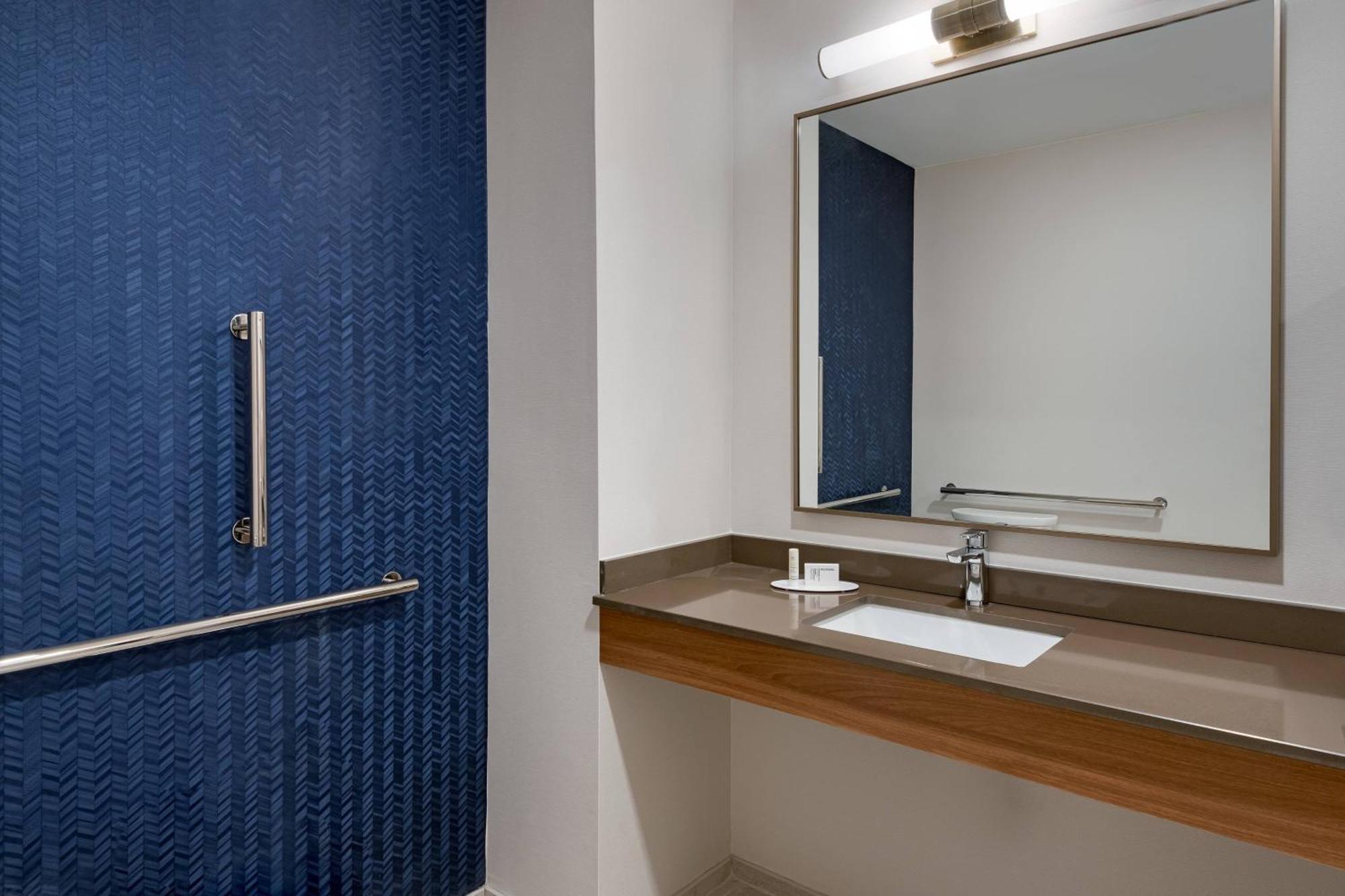 Fairfield Inn & Suites Charlotte Monroe Bagian luar foto
